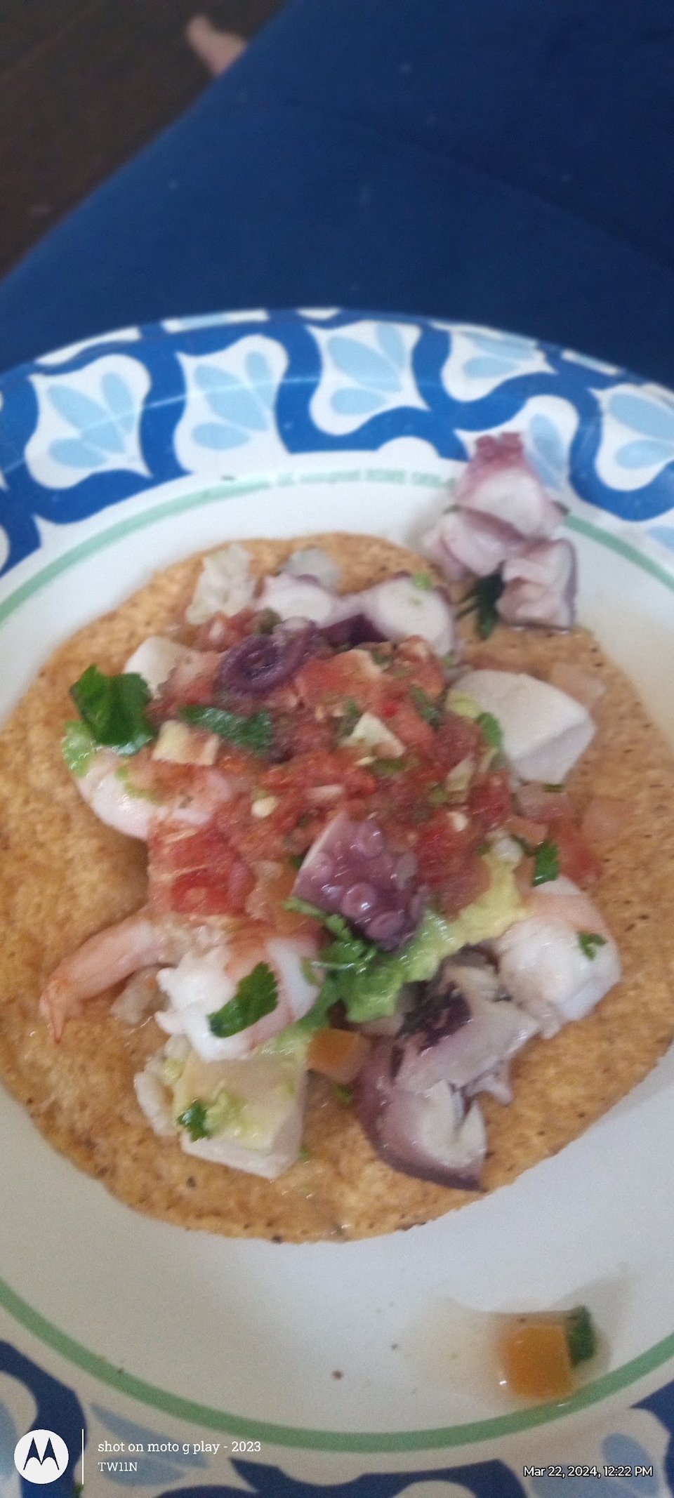 Tostada De Camarón Shrimp Tostada with Fish